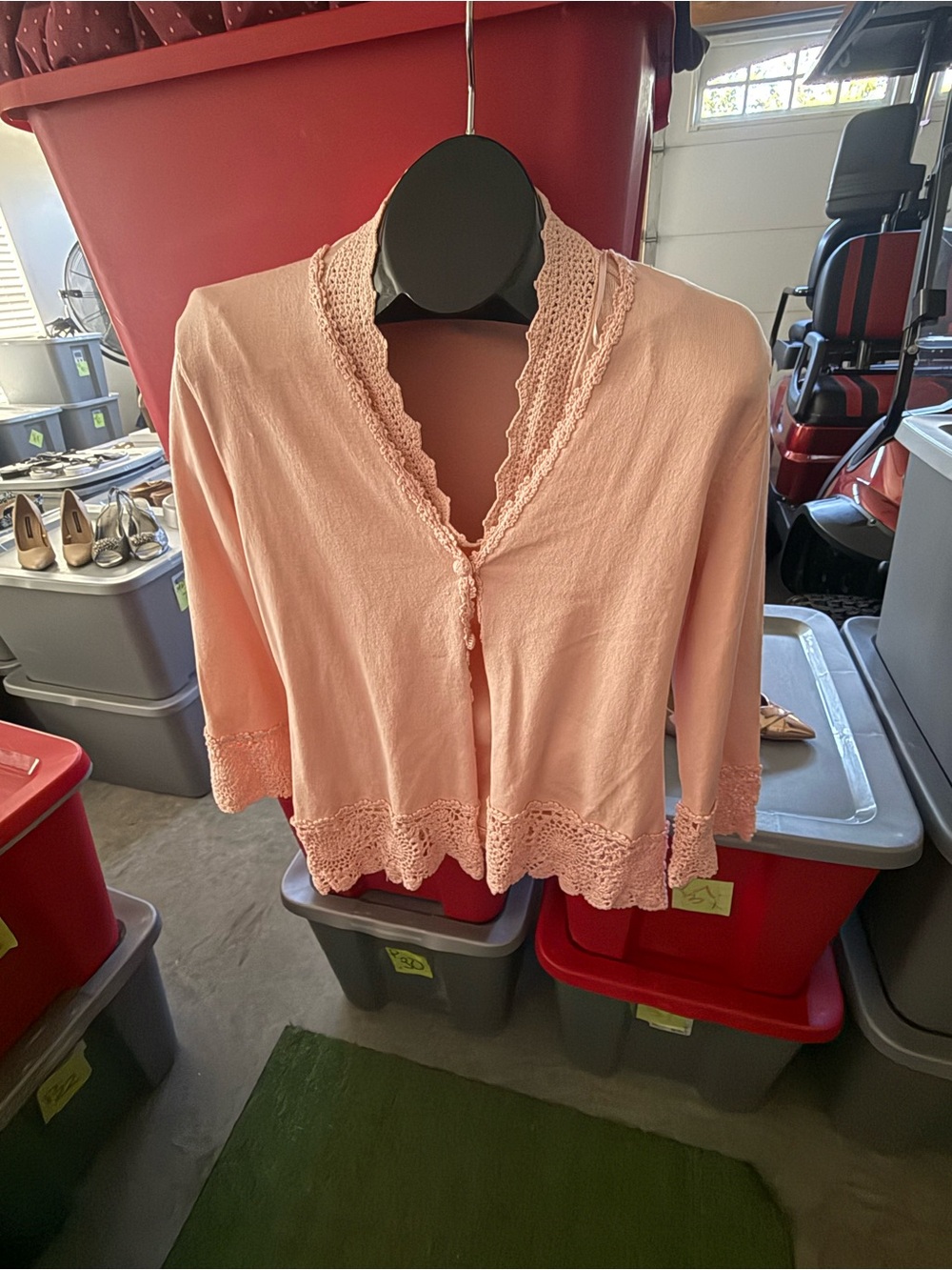 Women’s Pink Lace-Trim Cardigan Top p28
